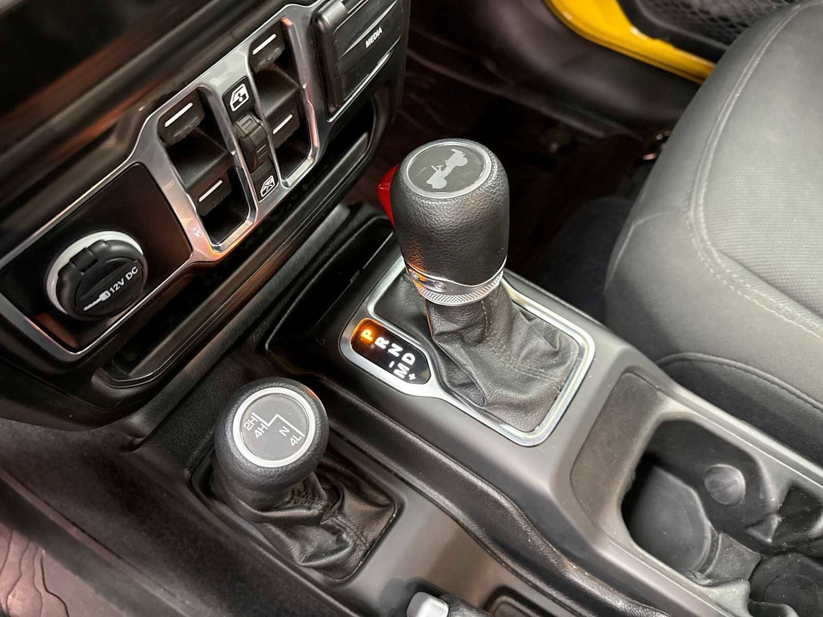 Used 2020 Jeep Wrangler Unlimited Sport S image 25