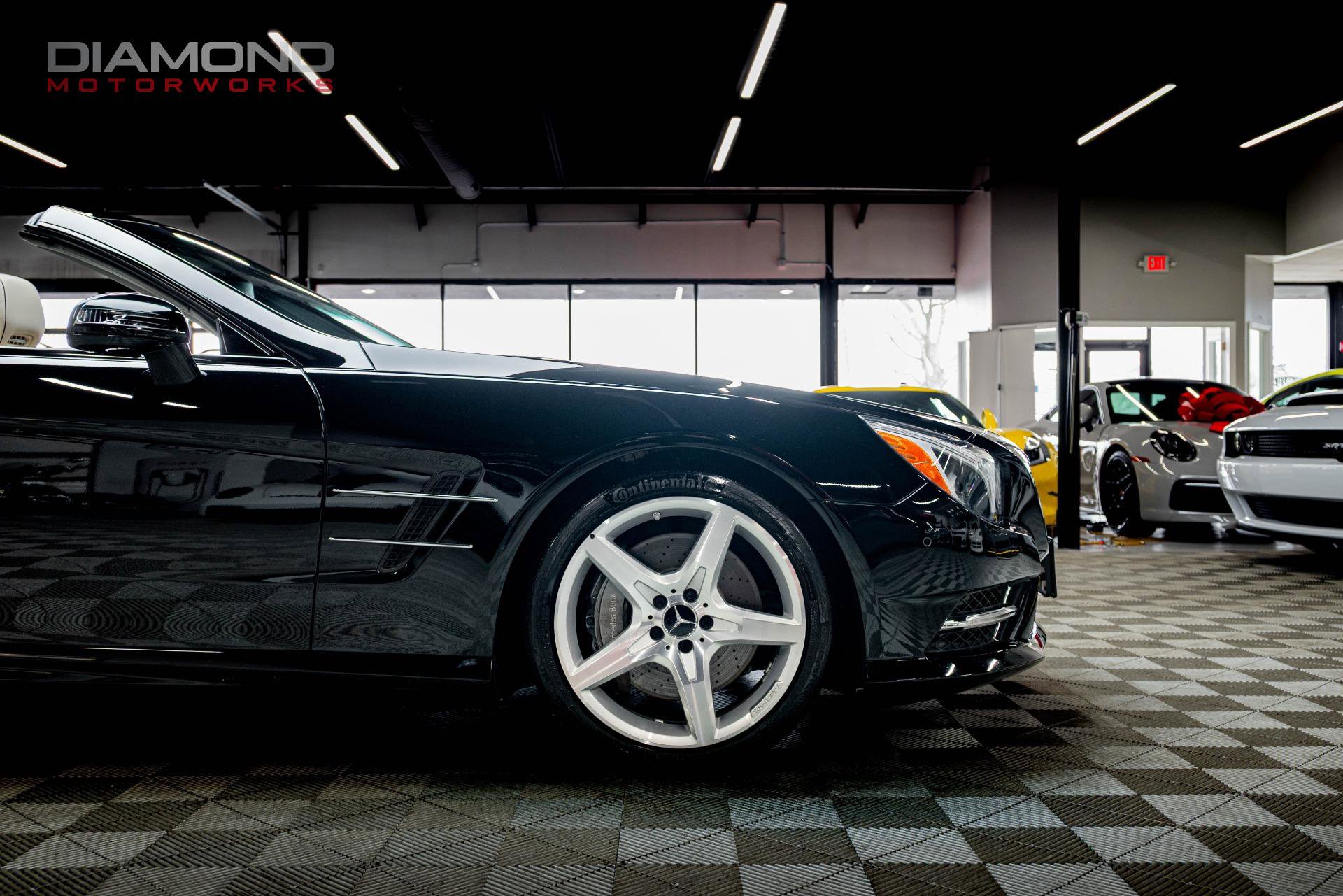 Used 2013 Mercedes-Benz SL 550 image 25