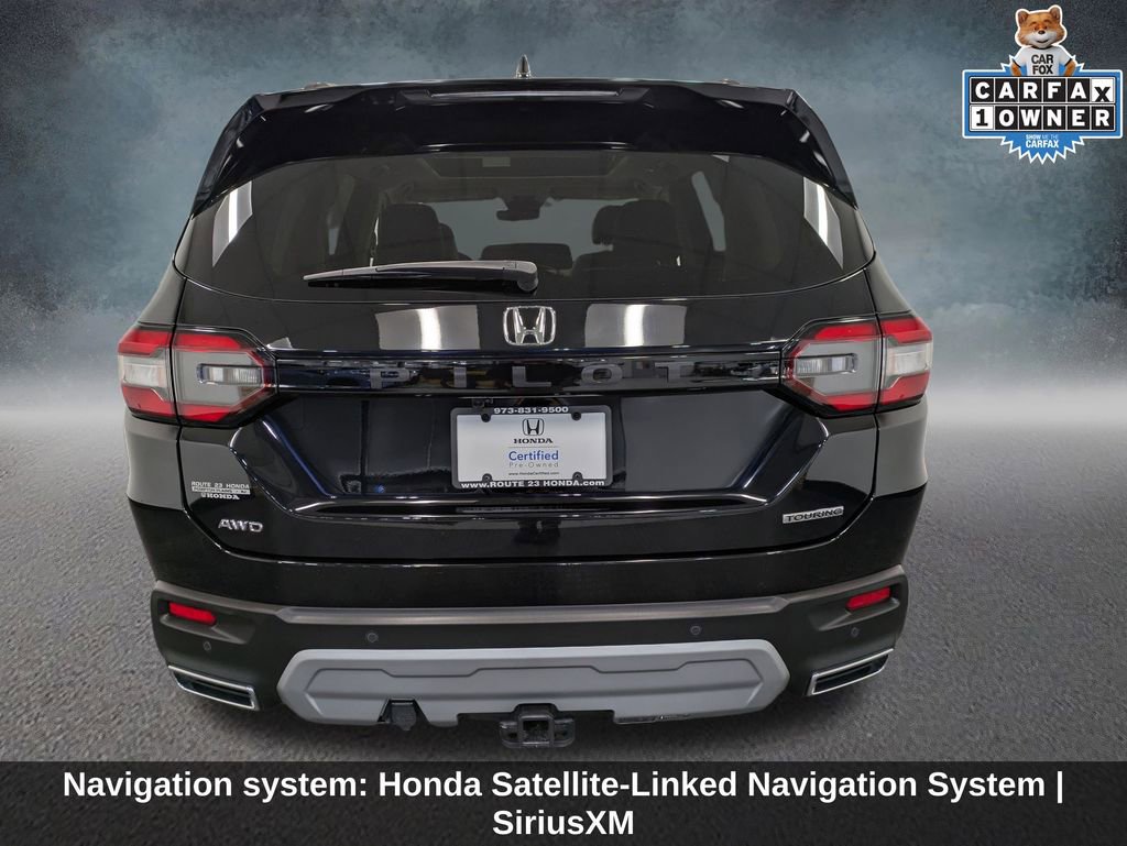 Certified 2025 Honda Pilot Touring image 6