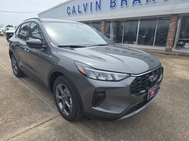 New 2025 Ford Escape ST-Line w/ Cold Weather Package