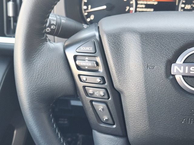 Used 2025 Nissan Frontier SV w/ SV Convenience Package RWD image 28