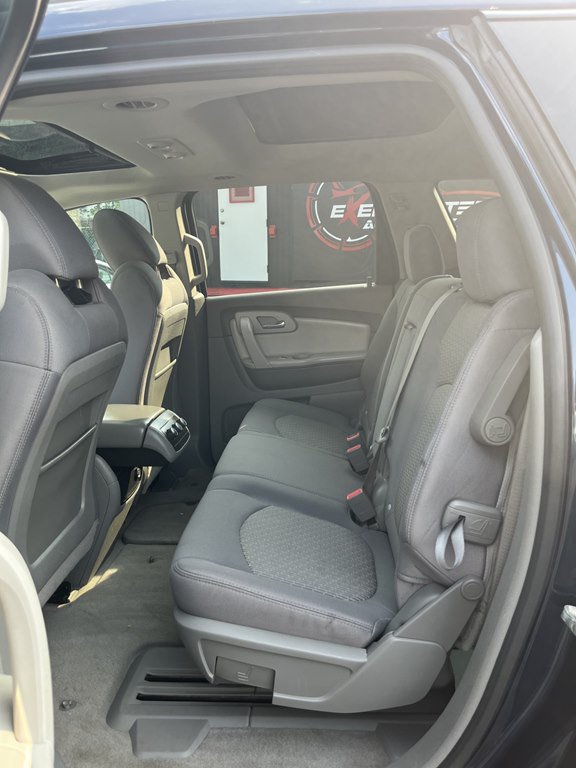 Used 2010 Chevrolet Traverse LT w/ Personal Connectivity Package AWD/4WD image 13
