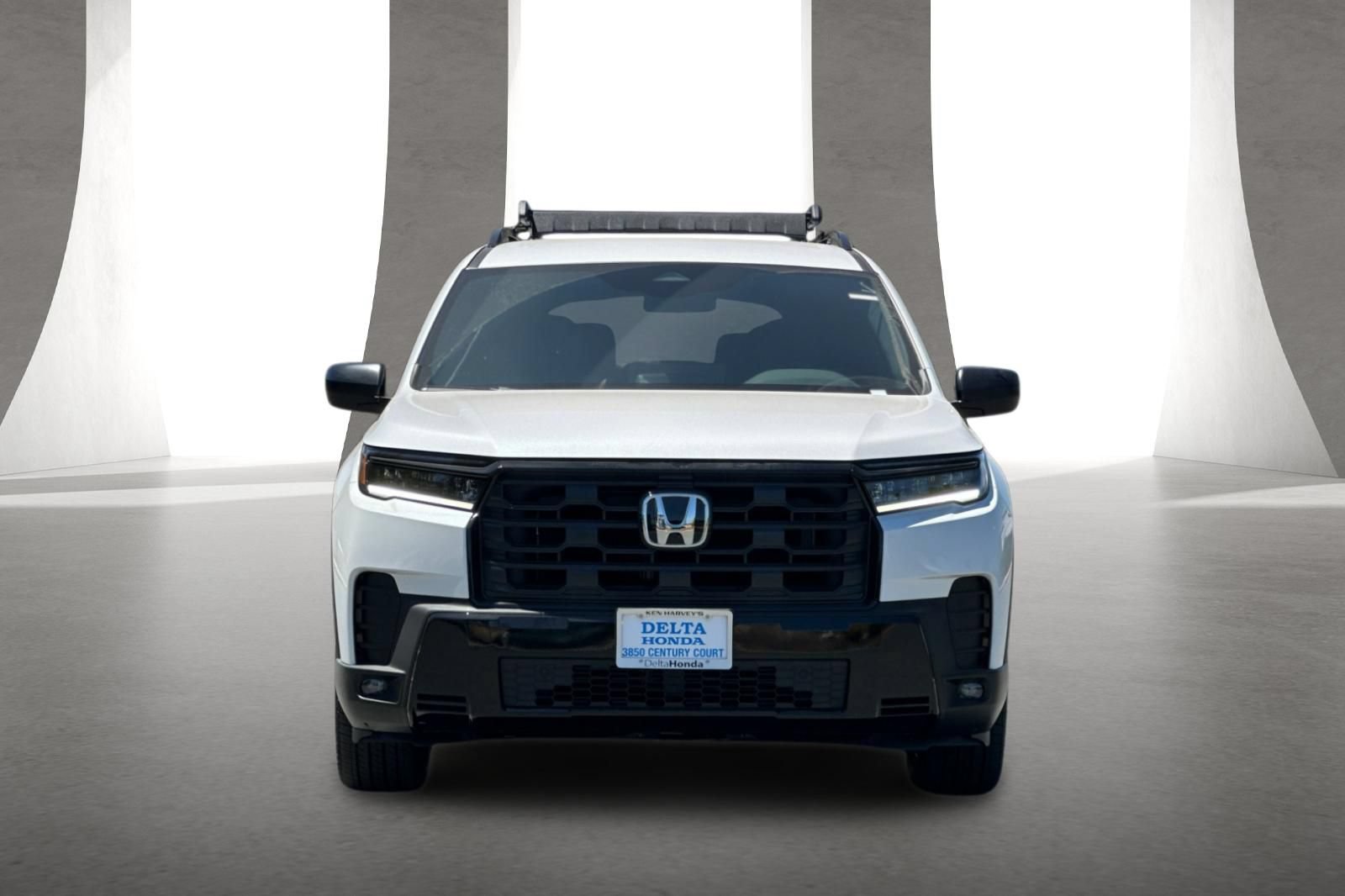 New 2026 Honda Pilot Sport image 9