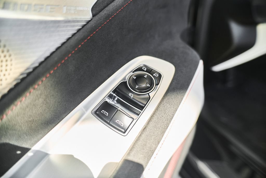 Used 2023 Chevrolet Corvette Z06 RWD image 18