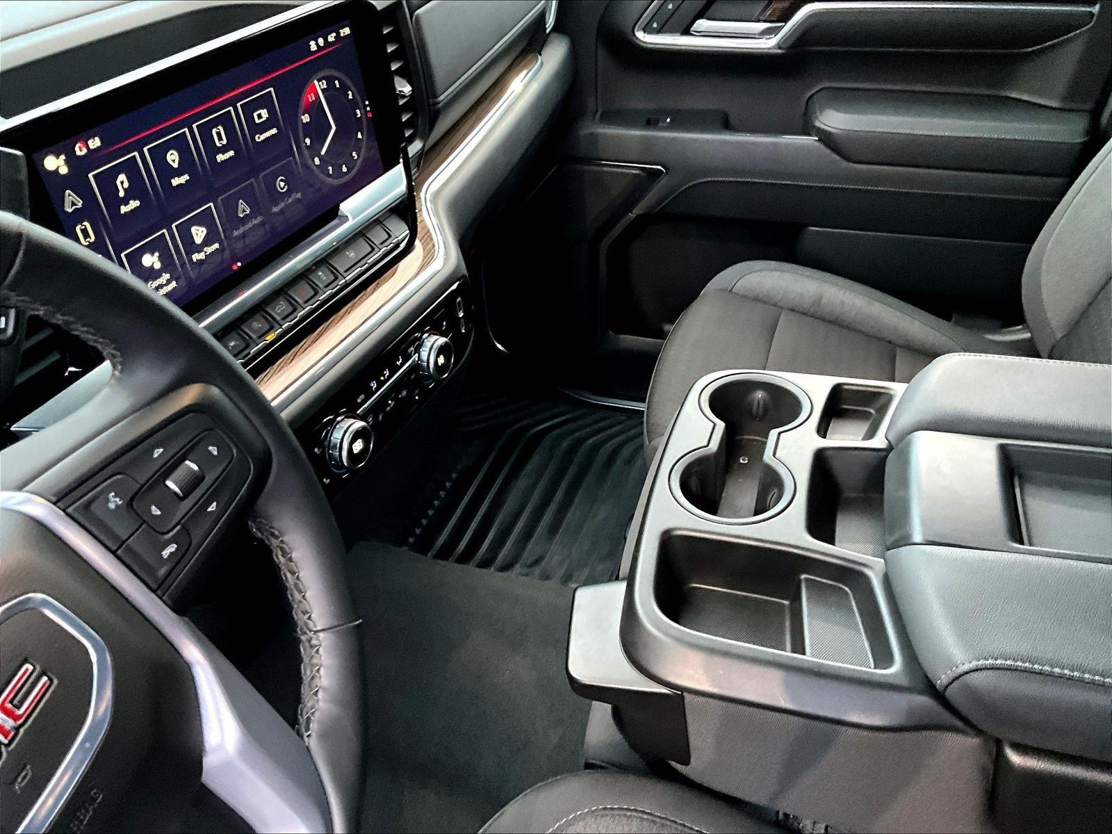 Used 2024 GMC Sierra 1500 Elevation AWD/4WD image 18