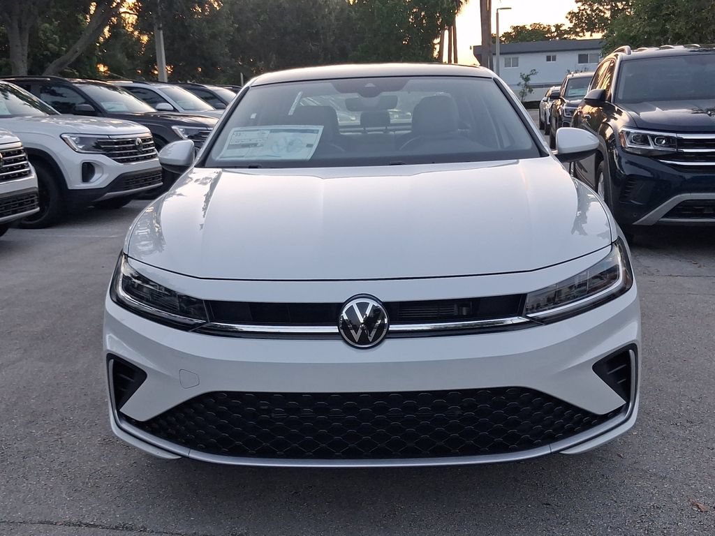 New 2026 Volkswagen Jetta SE FWD image 2