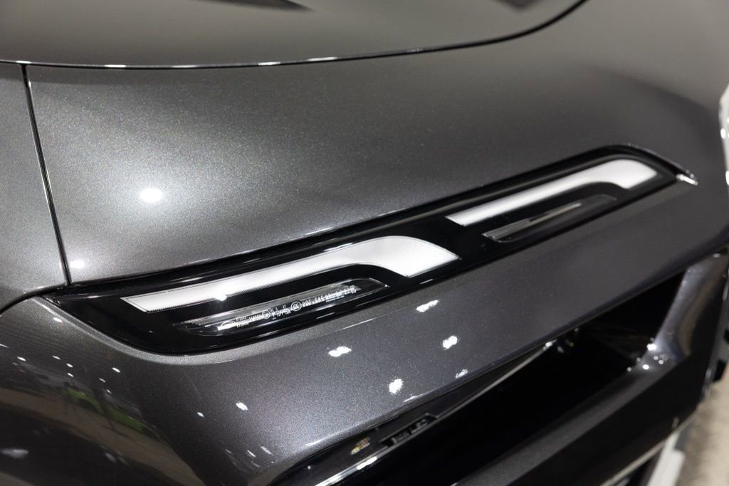 Used 2025 BMW i7 xDrive60 AWD/4WD image 38