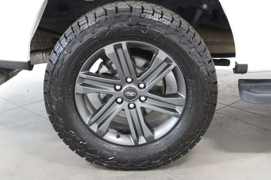 Used 2023 Ford F150 Lariat AWD/4WD image 17
