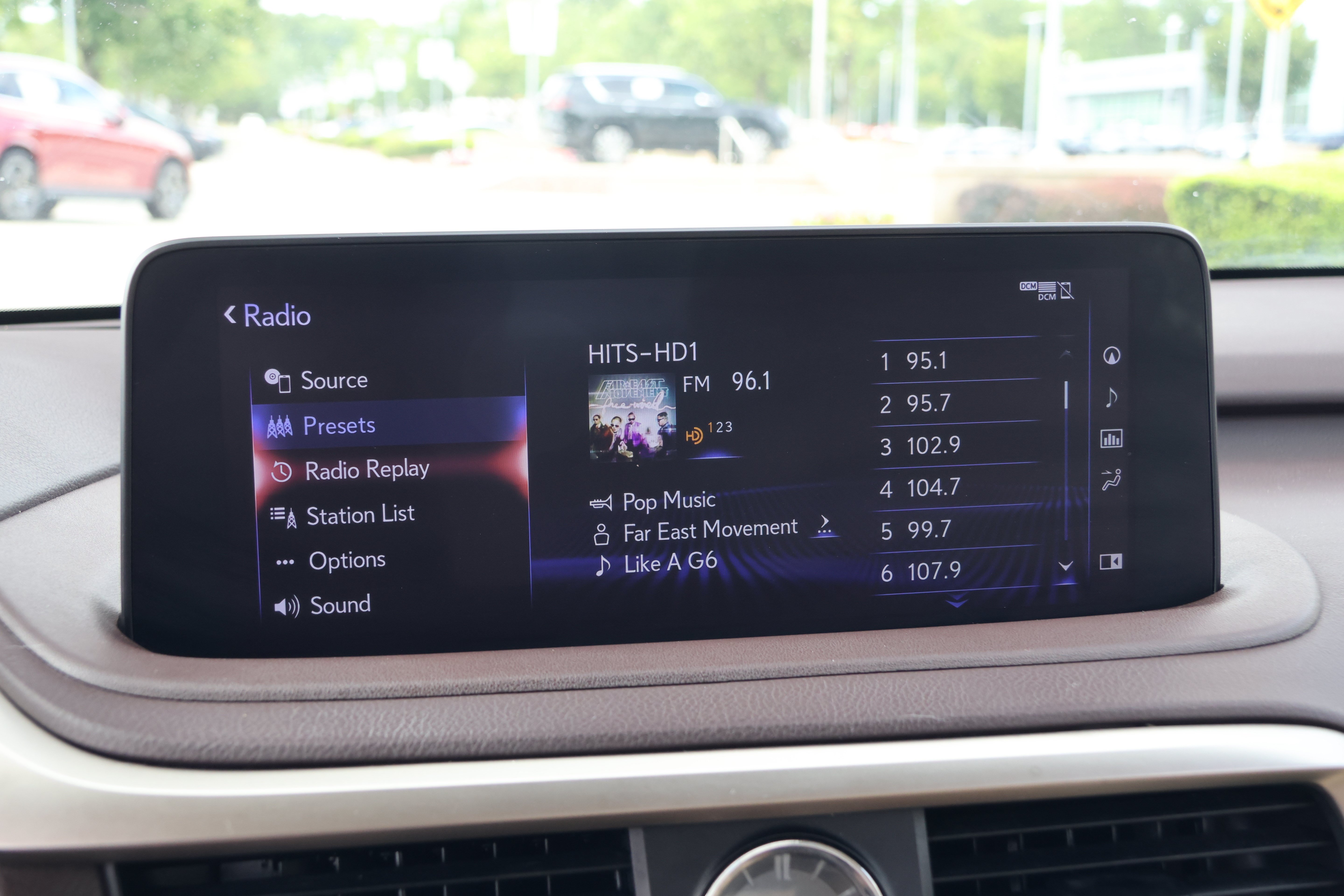 Used 2020 Lexus RX 450h AWD w/ Premium Package image 22