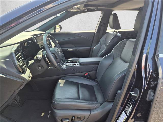 Used 2023 Lexus RX 350h w/ Accessory Package (Z1) AWD/4WD image 10