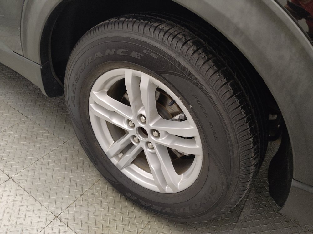 Used 2021 Ford Explorer XLT RWD image 31