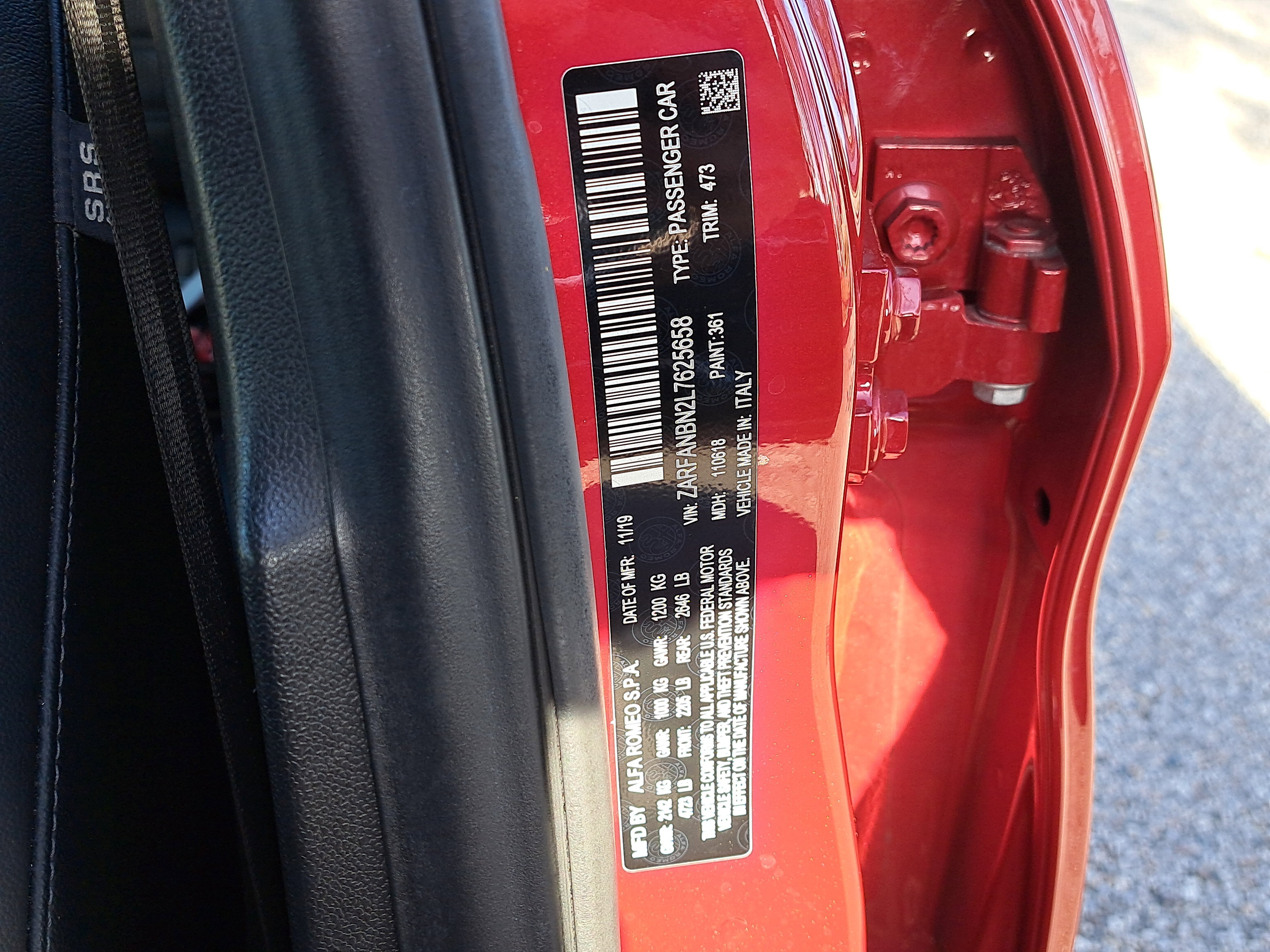 Used 2020 Alfa Romeo Giulia Ti Sport w/ Quick Order Package 22S Sport image 32