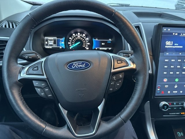 Used 2024 Ford Edge SEL w/ Sport Appearance Package image 27