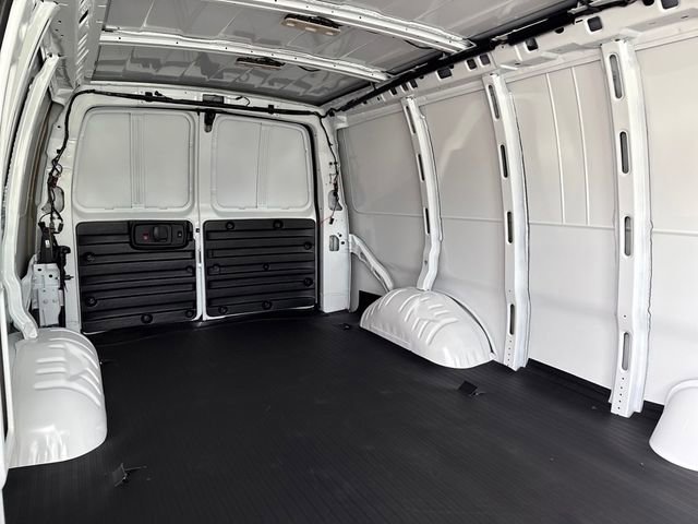 New 2025 Chevrolet Express 2500 Extended w/ Driver Convenience Package image 7