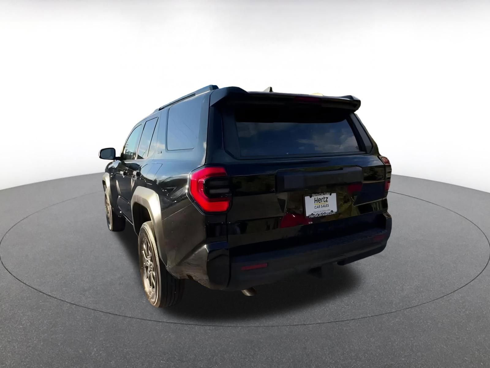 Used 2025 Toyota 4Runner SR5 image 9