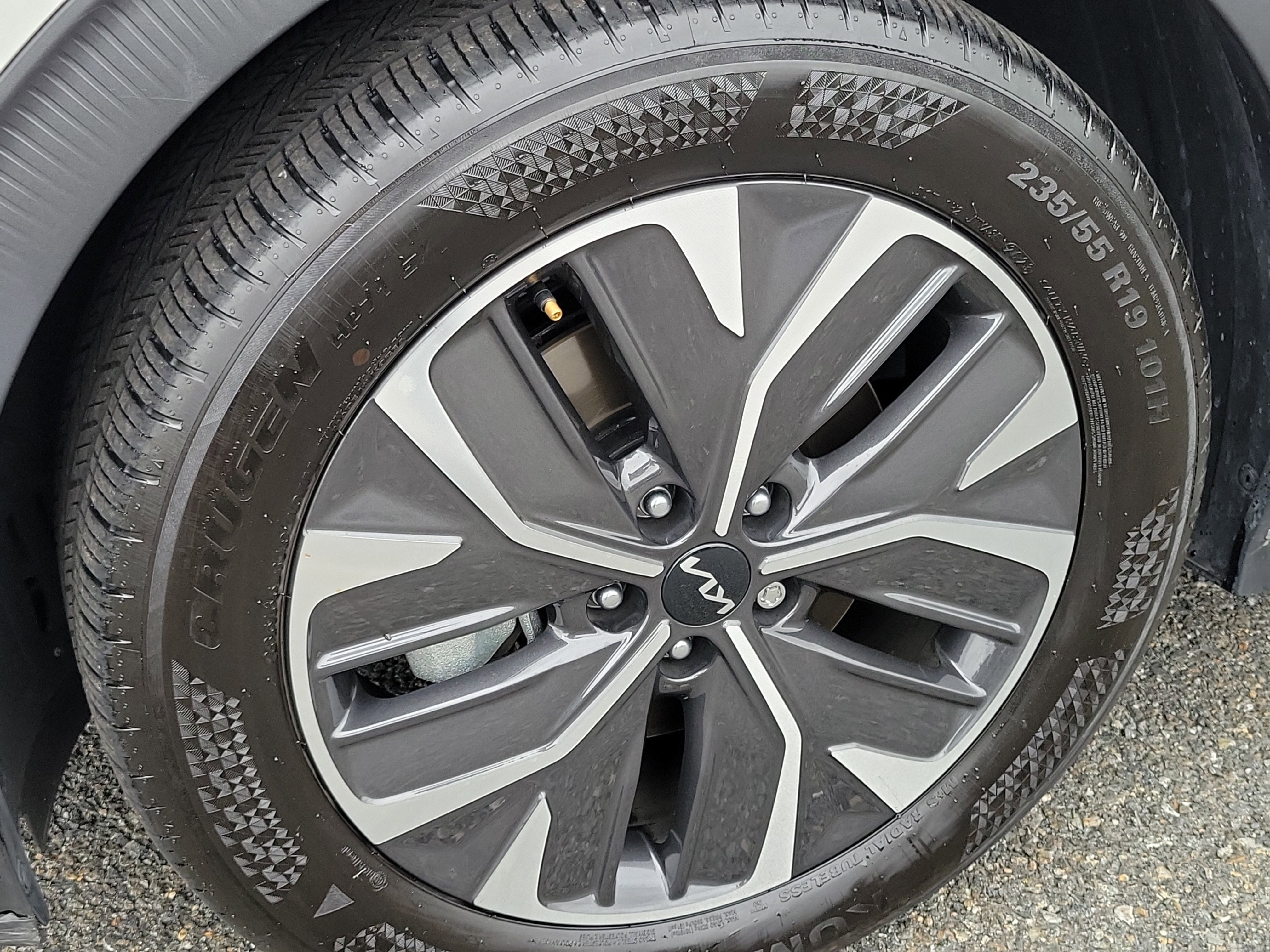 Used 2024 Kia EV6 Light RWD image 7