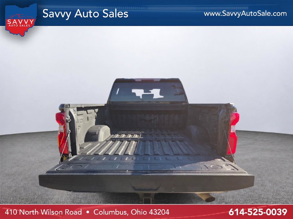 Used 2022 Chevrolet Silverado 3500 LTZ AWD/4WD image 16