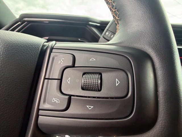 Used 2024 GMC Sierra 2500 AT4 AWD/4WD image 25