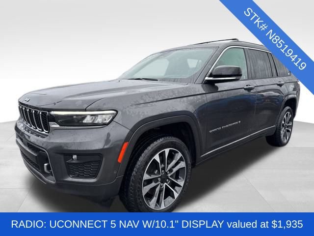 Used 2022 Jeep Grand Cherokee L Overland w/ Luxury Tech Group IV image 3