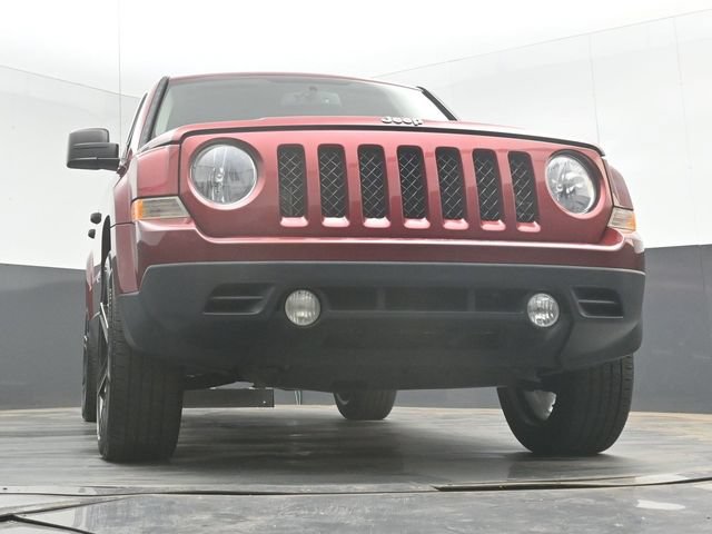 Used 2016 Jeep Patriot Sport FWD image 38