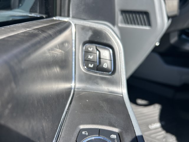 Used 2023 Ford F150 Lariat w/ Equipment Group 502A High AWD/4WD image 20