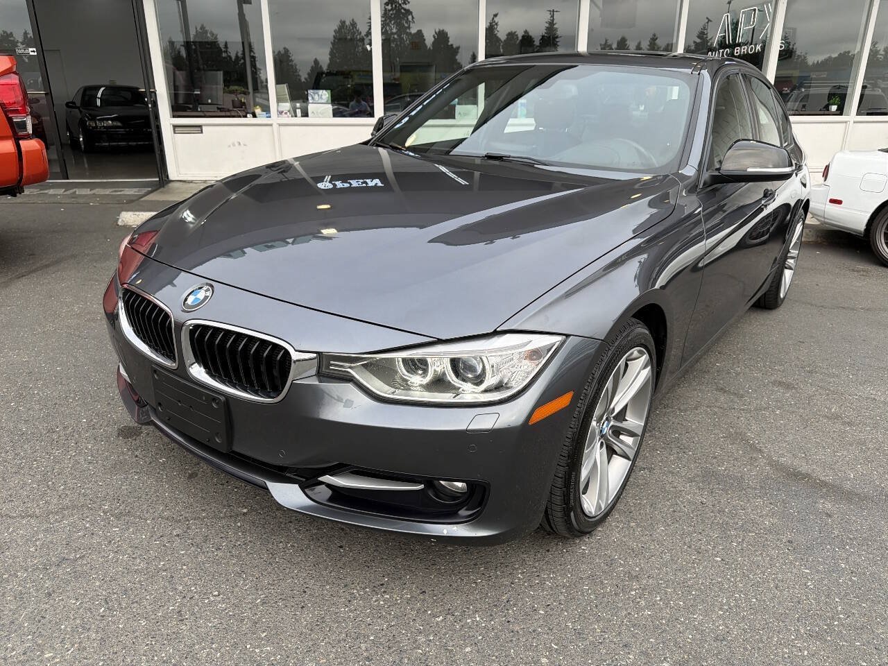 Used 2015 BMW 328d xDrive Sedan AWD/4WD image 1