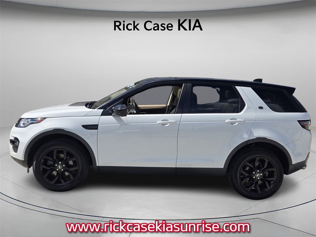 Used 2019 Land Rover Discovery Sport image 3