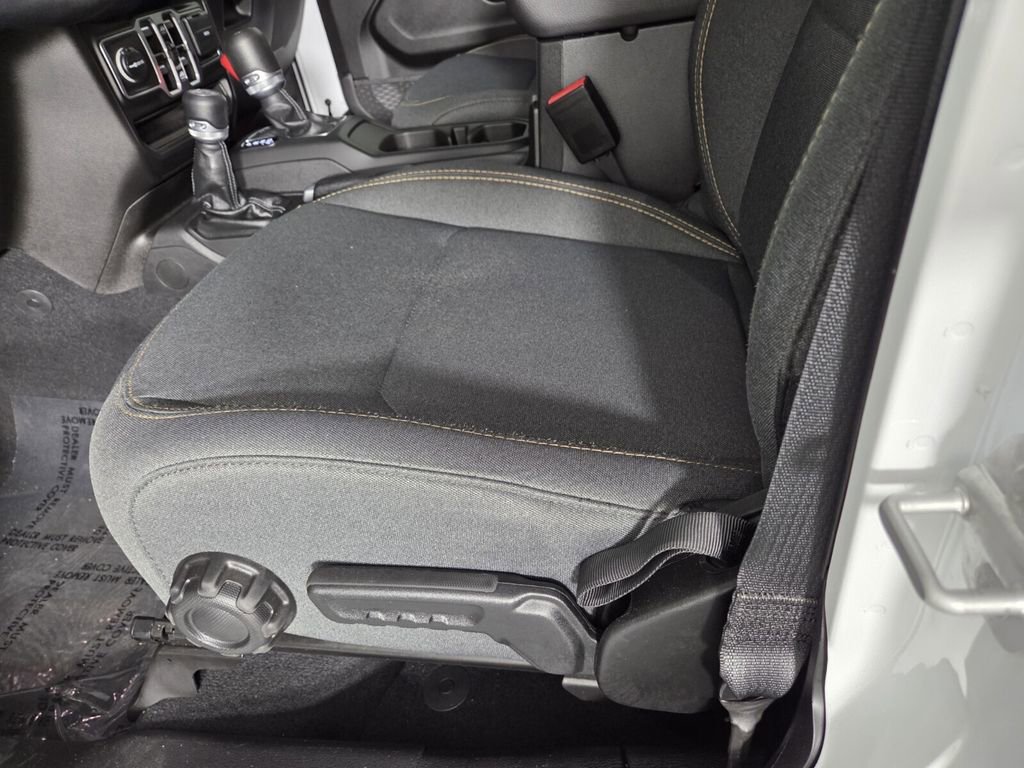 Certified 2025 Jeep Wrangler Sahara image 15