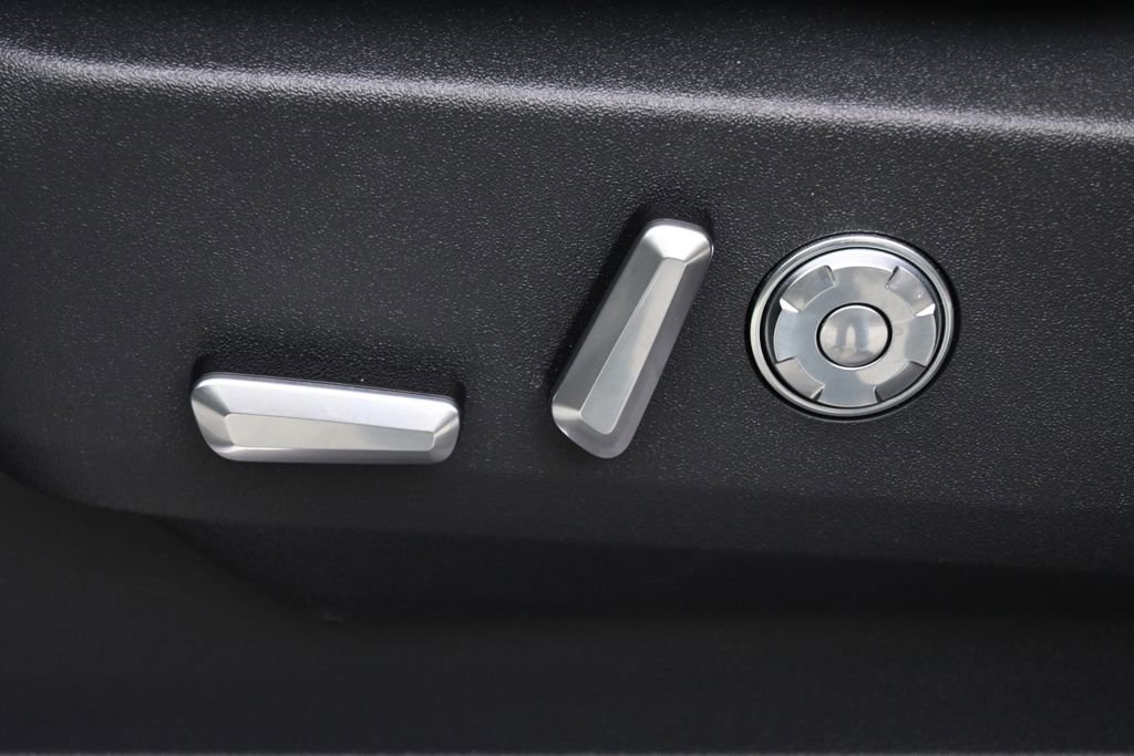 New 2026 Lincoln Navigator L Reserve w/ Jet Appearance Package image 14
