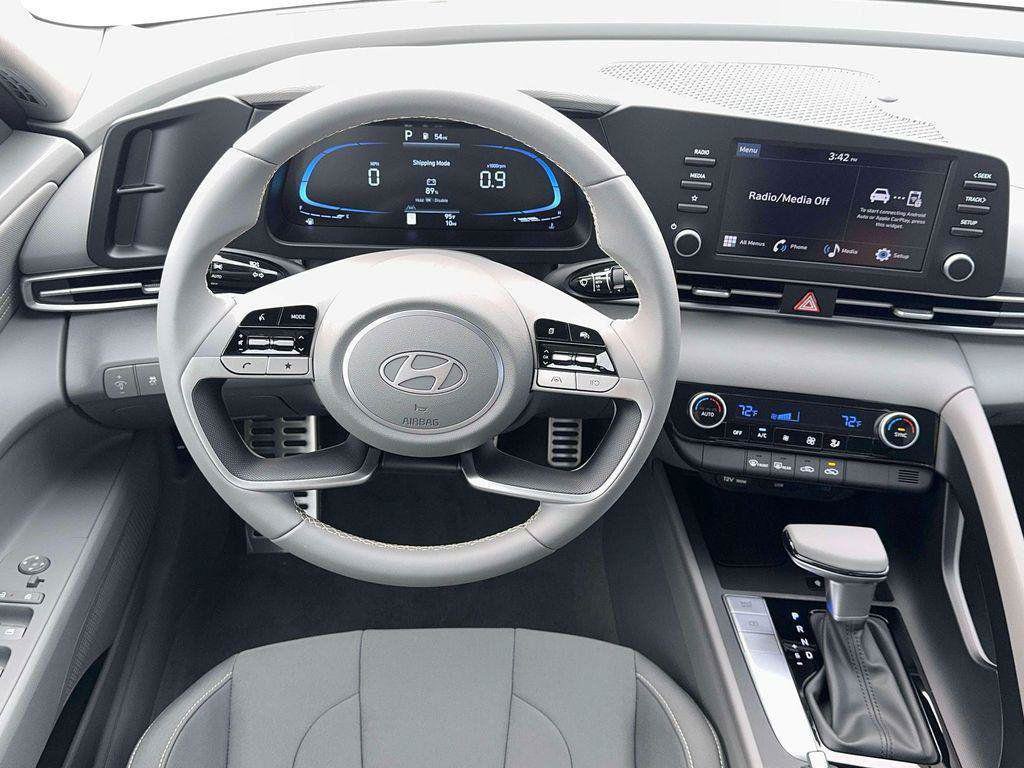 New 2026 Hyundai Elantra Sport w/ Cargo Package FWD image 17
