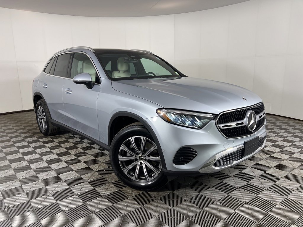 Certified 2026 Mercedes-Benz GLC 300 4MATIC image 48