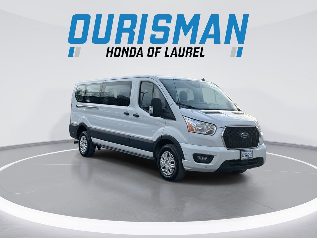 Used 2022 Ford Transit 350 XLT image 2