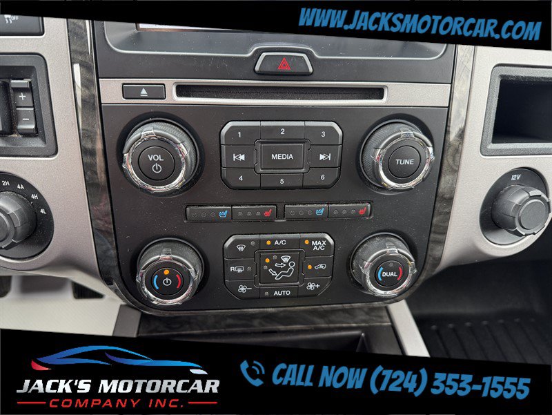 Used 2017 Ford Expedition Limited w/ Equipment Group 301A AWD/4WD image 14