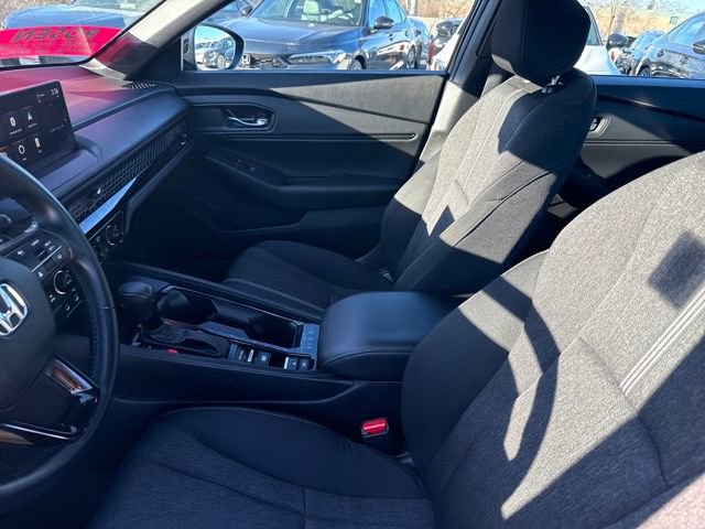 Used 2023 Honda Accord Sport image 11