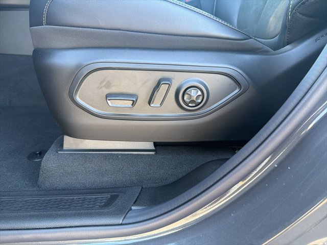 New 2026 Jeep Grand Cherokee Altitude AWD/4WD image 7