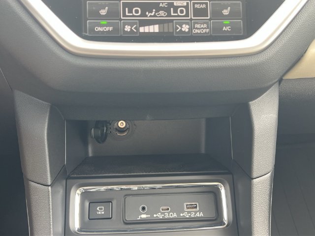 New 2026 Subaru Ascent Limited AWD/4WD image 18