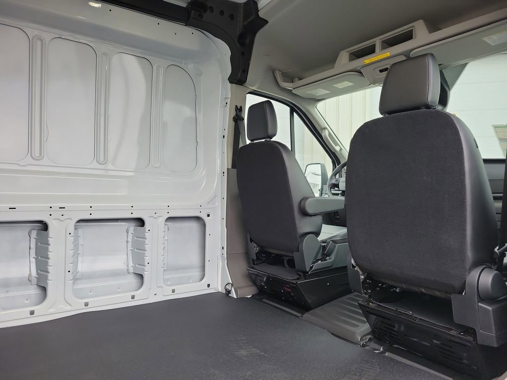 New 2026 Ford Transit 250 148 Medium Roof image 14