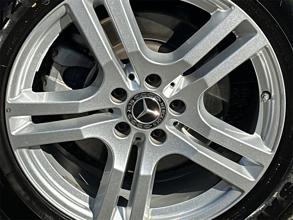 Used 2023 Mercedes-Benz GLB 250 4MATIC image 6