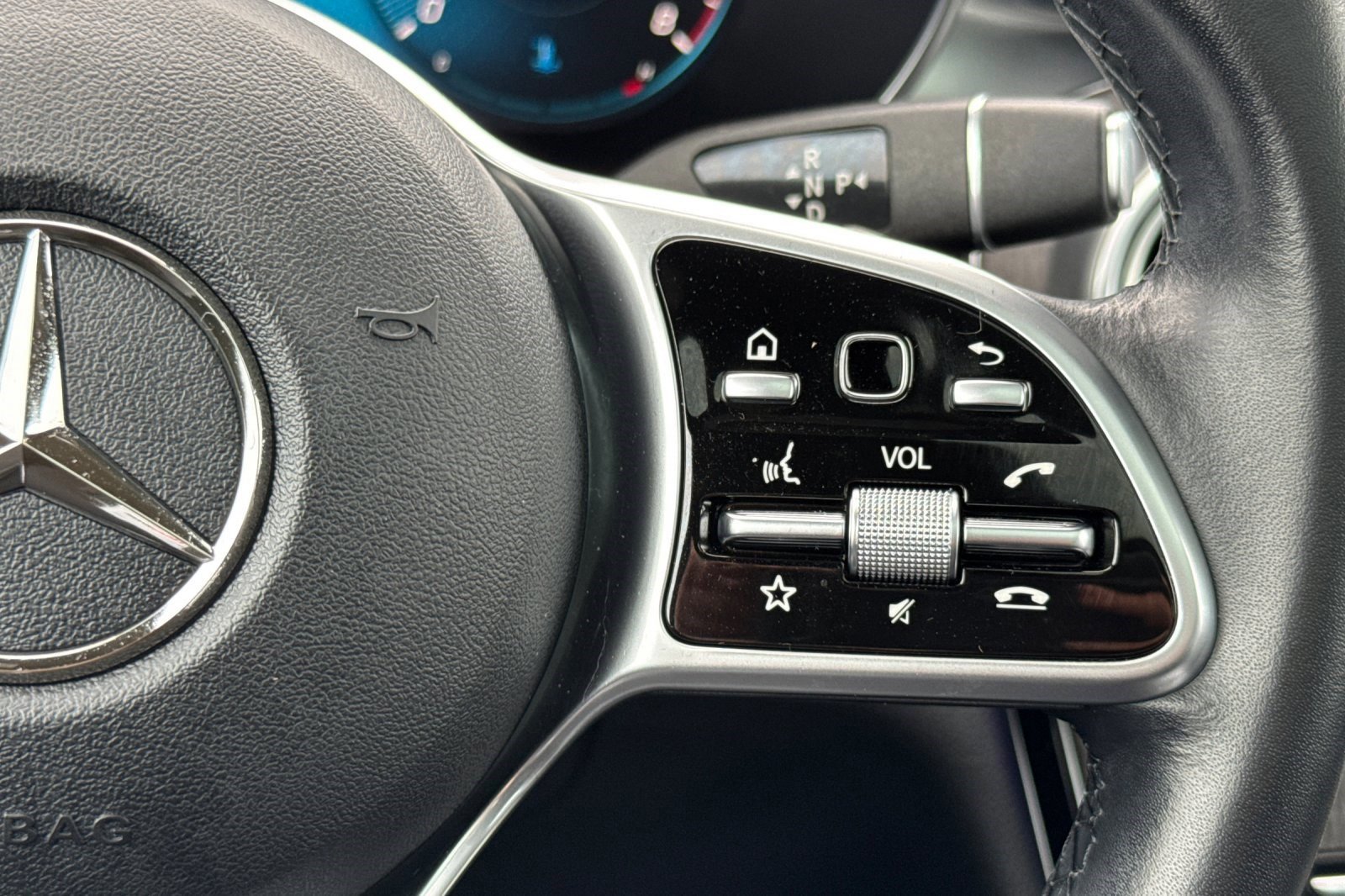 Used 2021 Mercedes-Benz GLC 300 4MATIC image 39