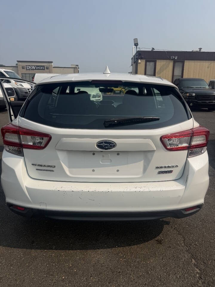 Used 2018 Subaru Impreza 2.0i Sport AWD/4WD image 17