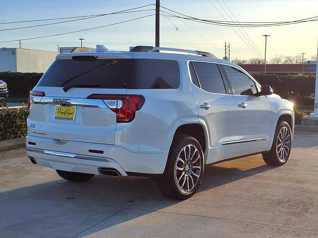 Used 2022 GMC Acadia Denali w/ LPO, Floor Liner Package image 2