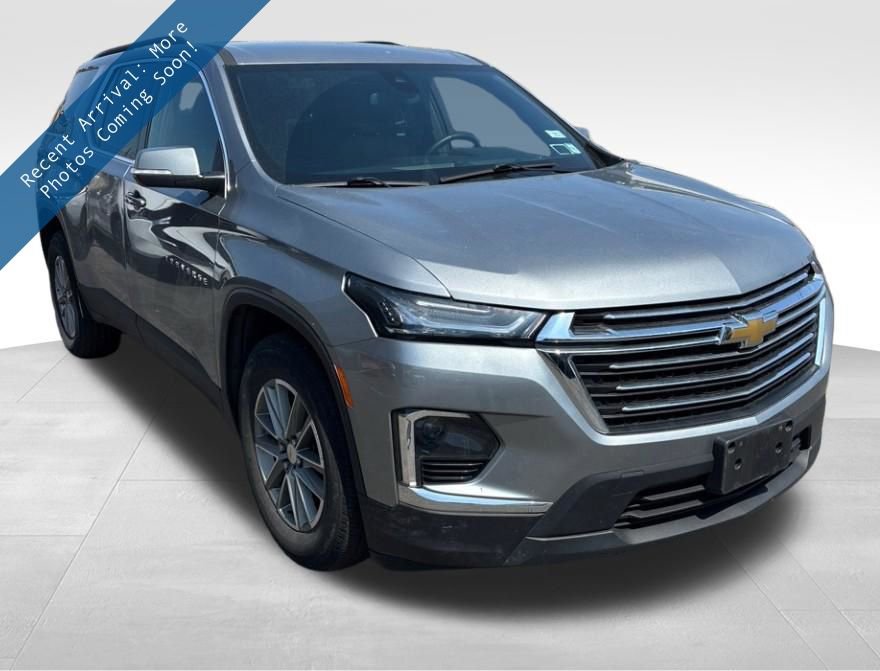 Used 2023 Chevrolet Traverse LT AWD/4WD image 1