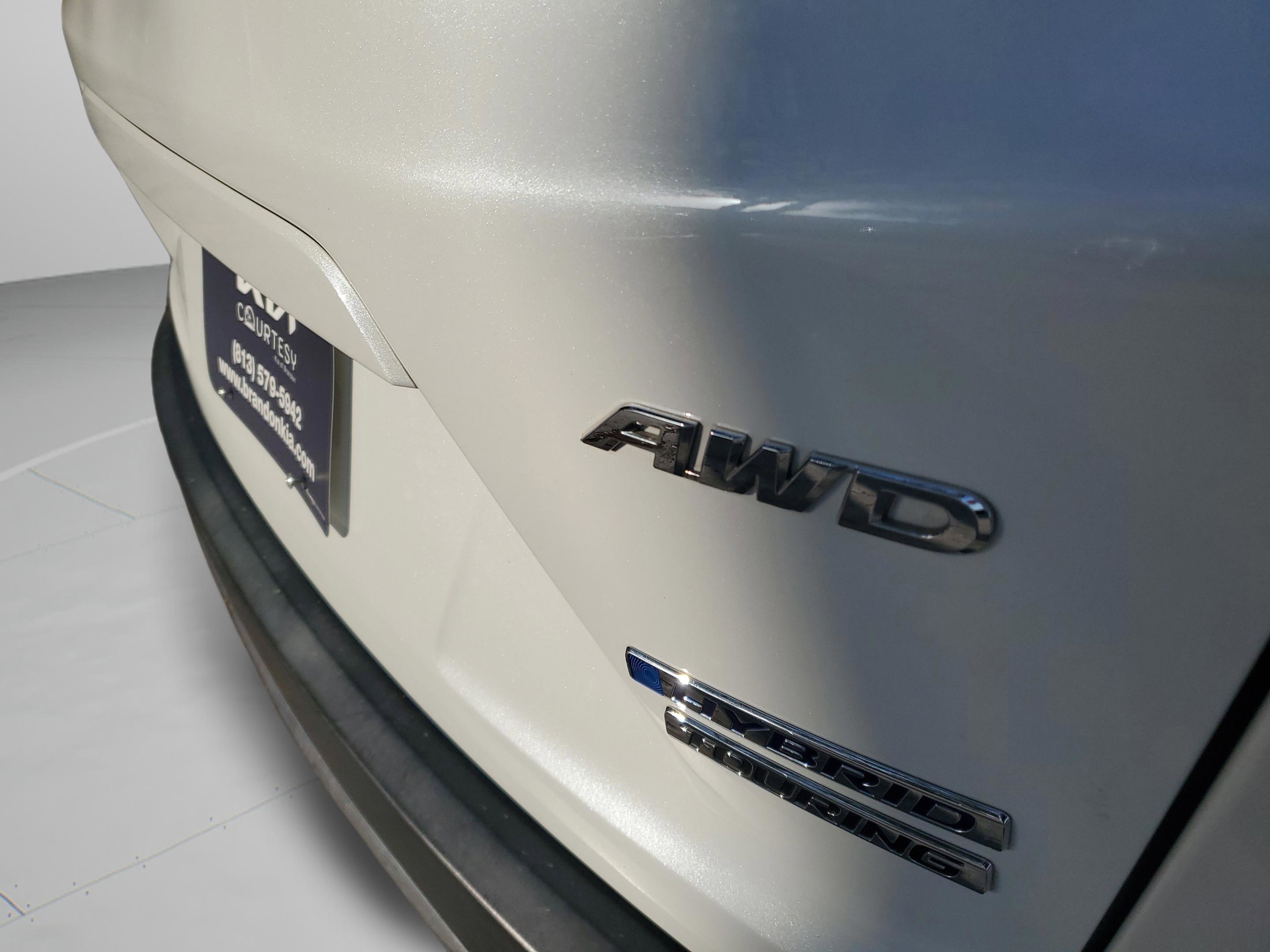 Used 2020 Honda CR-V Touring image 8