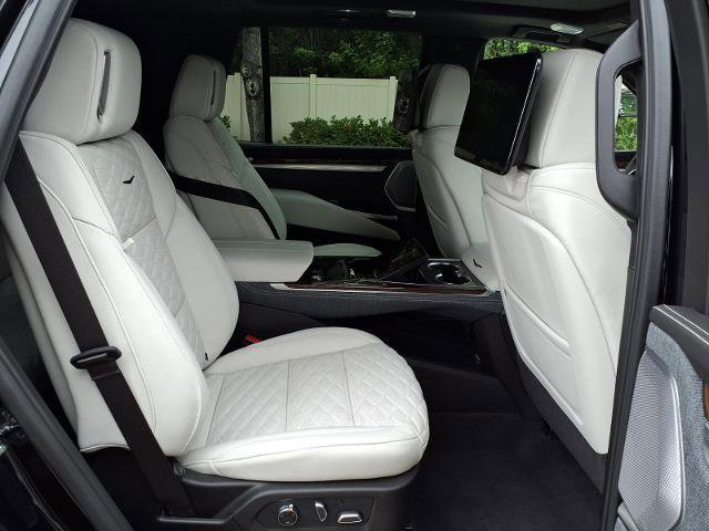 New 2026 Cadillac Escalade Platinum Sport AWD/4WD image 10
