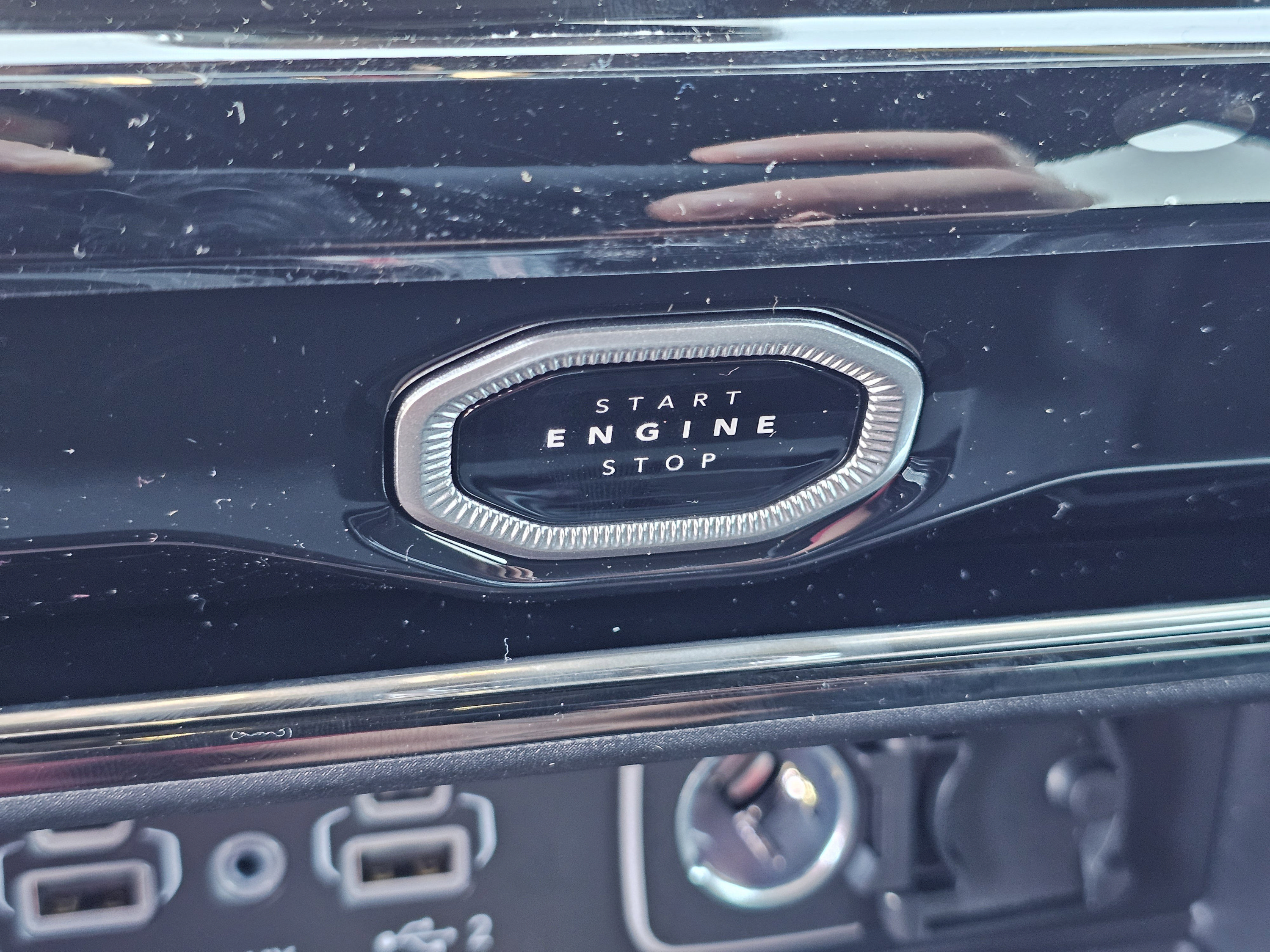New 2026 Jeep Grand Cherokee Altitude RWD image 23