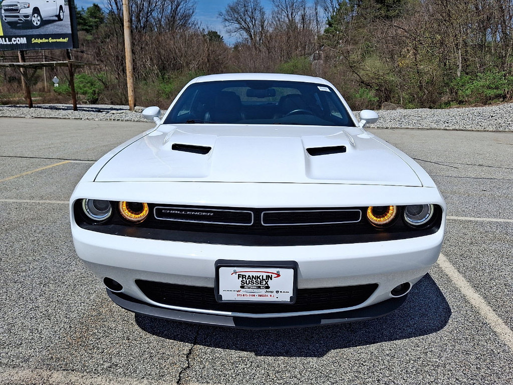 Used 2016 Dodge Challenger SXT Plus RWD image 29