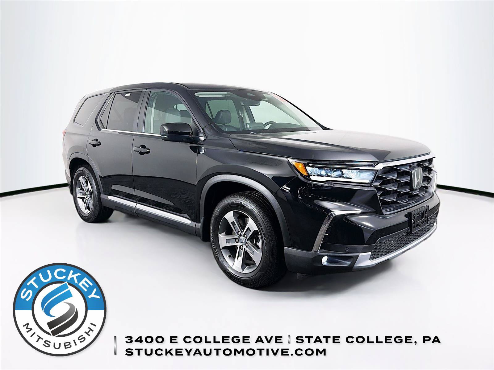 Used 2023 Honda Pilot EX-L image 1
