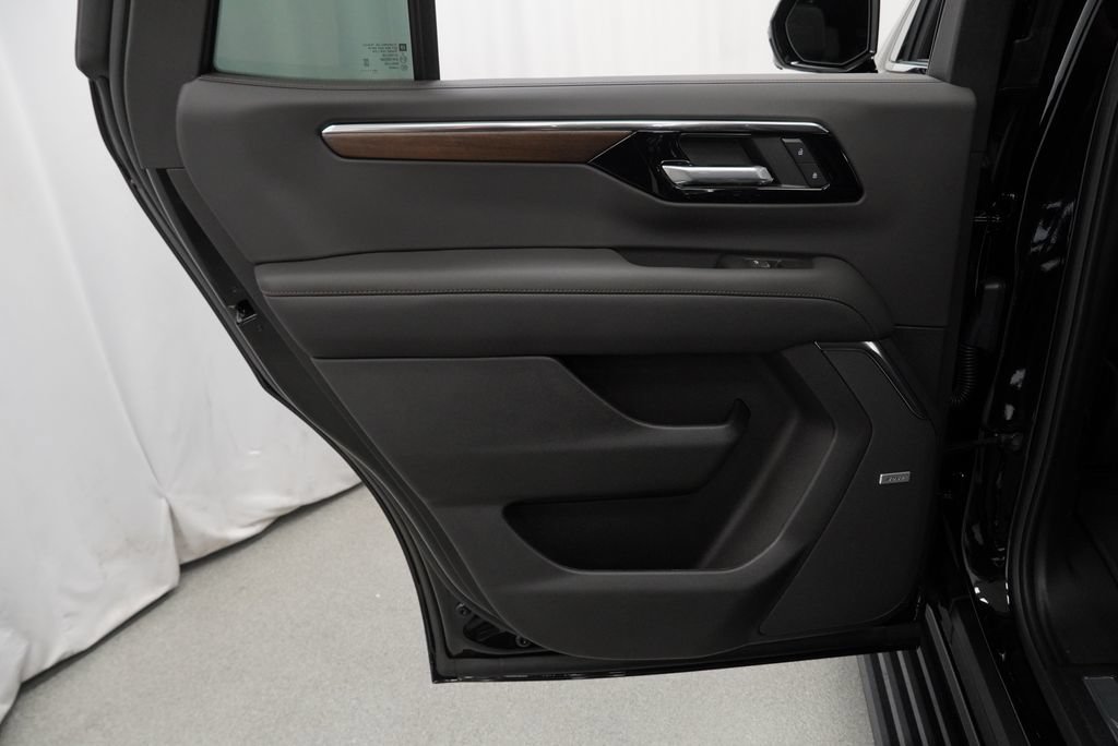 New 2026 Chevrolet Tahoe High Country AWD/4WD image 27