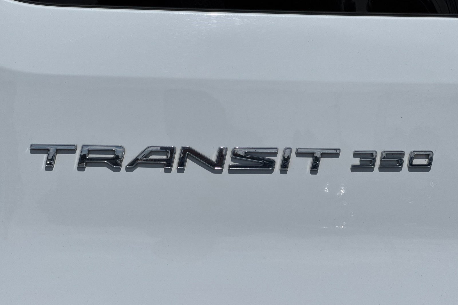 Used 2023 Ford Transit 350 XLT RWD image 21
