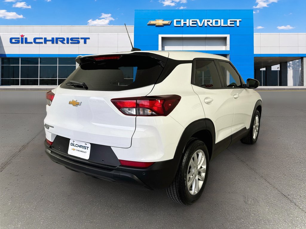Used 2024 Chevrolet TrailBlazer LS w/ LS Confidence Package FWD image 8